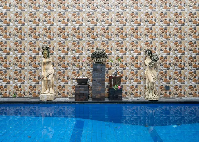 Nana Spacious 2-bedroom With Pool, Steps From Sanur
