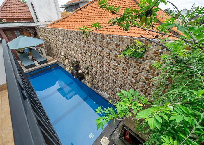 Nana Spacious 2-bedroom With Pool, Steps From